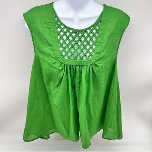 HD in Paris Vibrant Green Lattice Blouse